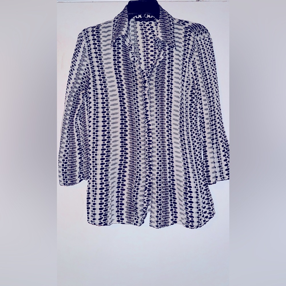 Geometric pattern blouse